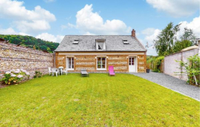 Nice Home In Grainville-La-Teinturi With Wifi
